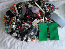 Lego 1.5KG.  Assorted parts