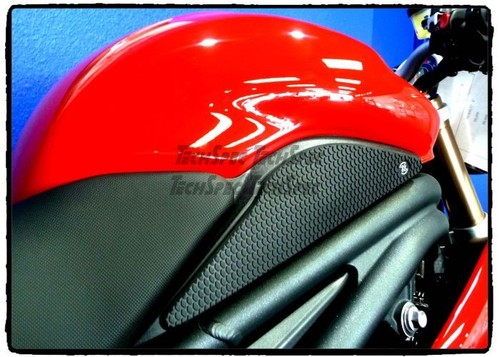 Motorcycle techspec triumph - motorcycle,