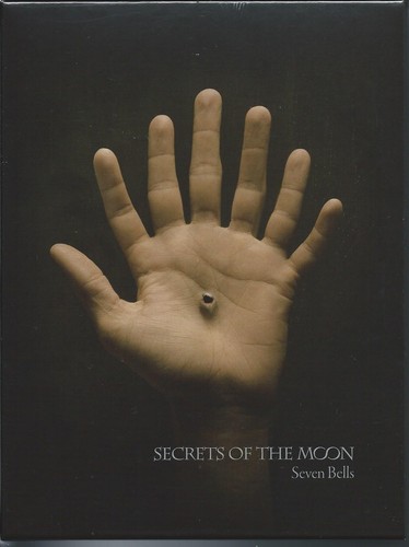 Secrets the moon - the,