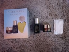 Estee Lauder skincare gift set