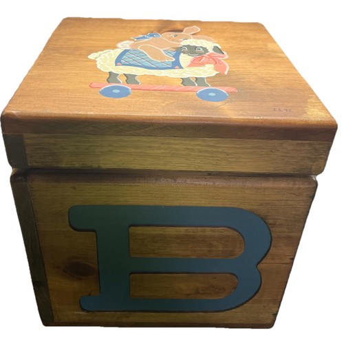 Vintage wooden toy box - vintage,