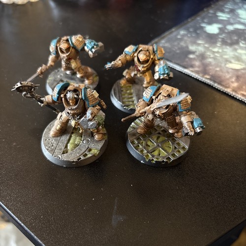 Warhammer 40k x - x, grey