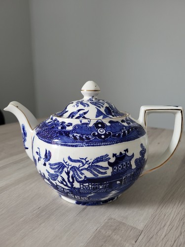 Burleigh ware blue - ware, willow