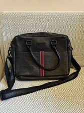 Barneys Originals Black