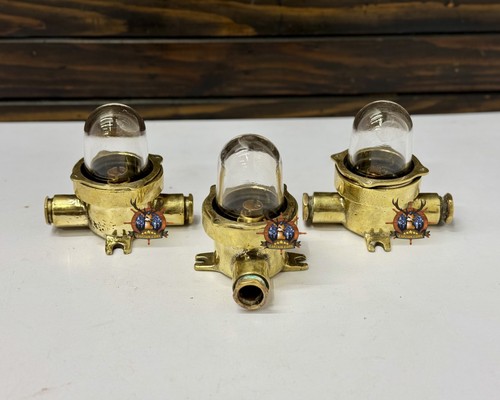 Set brass salvage - of, 3