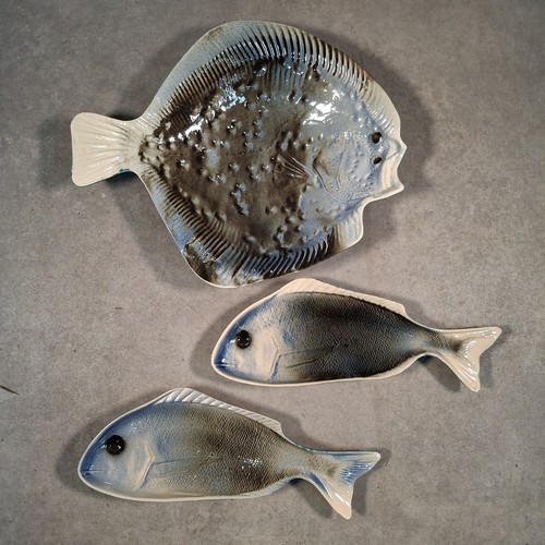 Fish serving dishes vintage - fish,