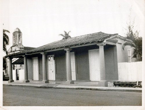 Cuban colonial home street - cuban,