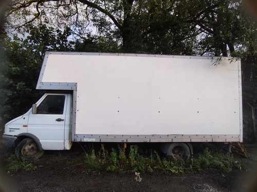 Iveco daily xlarge luton box - xlarge,