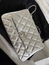 Authentic chanel 25p flap - chanel,