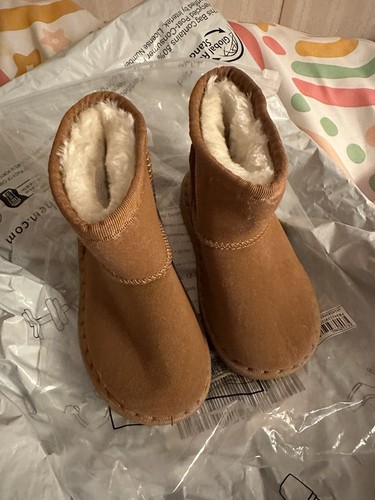 Shein uggs size 5 - shein,
