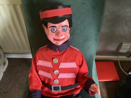 Old soldier ventriloquist - soldier,