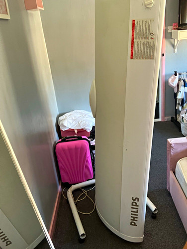 Philips vertical tanning booth - vertical,