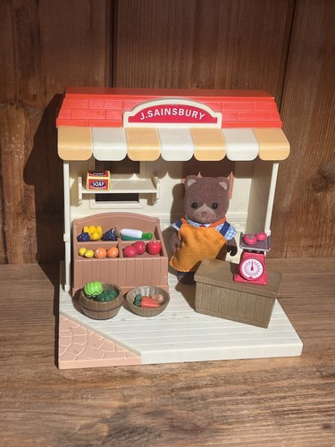 Sylvanian families village - families,