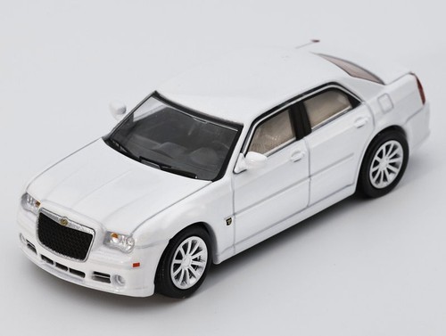 Chrysler 300c srt8 white - 300c,