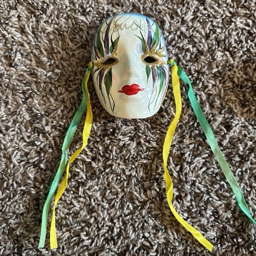Porcelain new orleans mardi - porcelain,