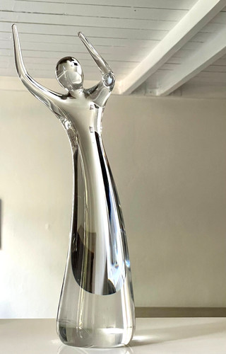 Glass sculpture fare - glass,