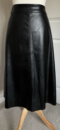 Faux leather line - faux, a-line