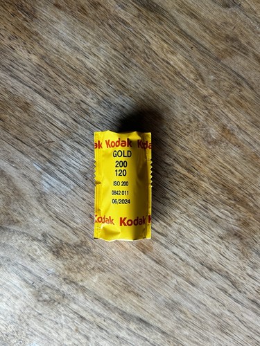 Kodak gold 200 - gold, format