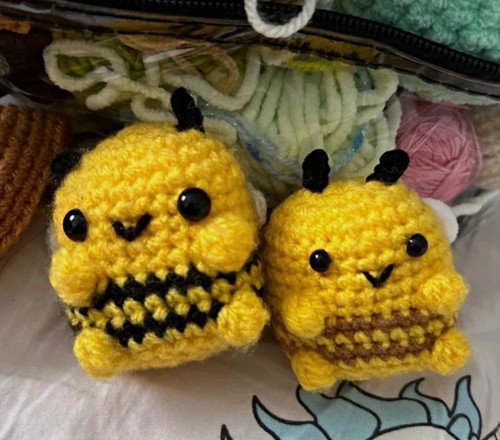 Handmade crochet bee - 2x,
