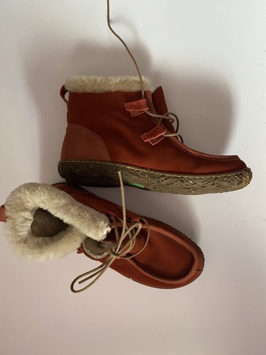 Naturelist sz 40 - el, red