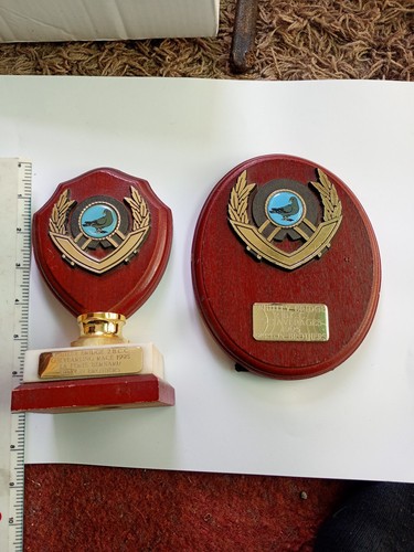 Pigeon racing shield - x,