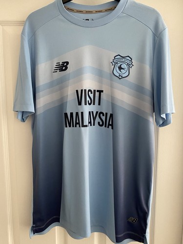 Cardiff city away - cardiff,