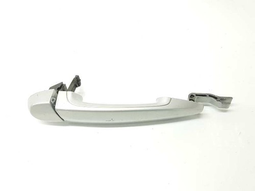 51217207562 rear outer door