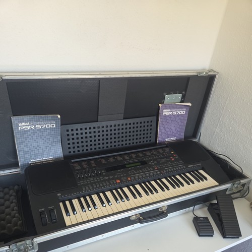 Yamaha psr 5700 - yamaha, storage