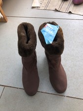 Brown Faux Suede Roflex Sympatex Boots size 6.5
