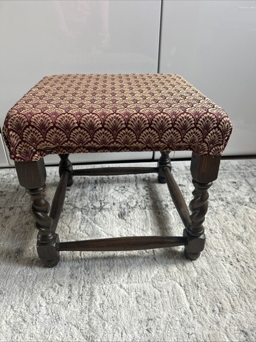 Queen anne style vintage - queen,