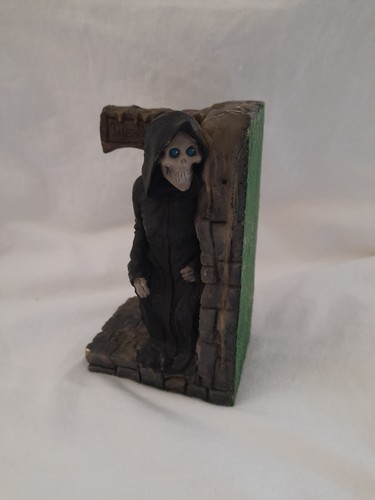 Clarecraft discworld figure - clarecraft,