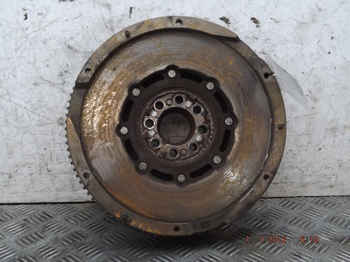 Toyota avensis manual - avensis,