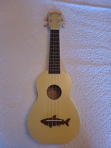 Makala ukulele - makala,
