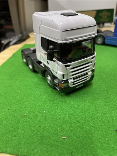 Scale scania not - not, in