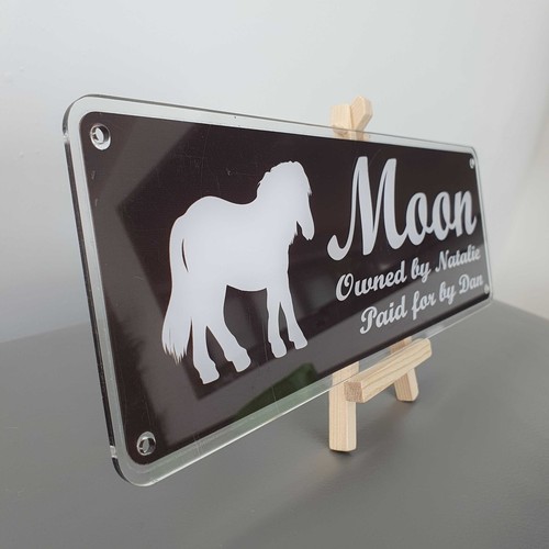 Plain black design - plain,