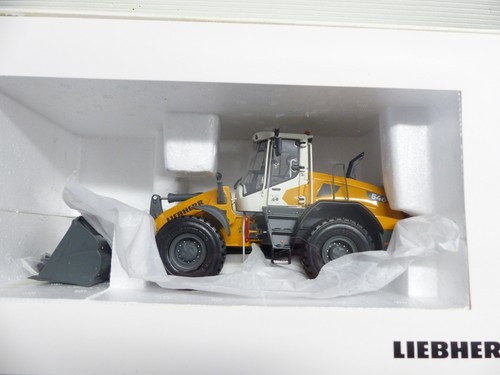 Collections liebherr l546 - collections,