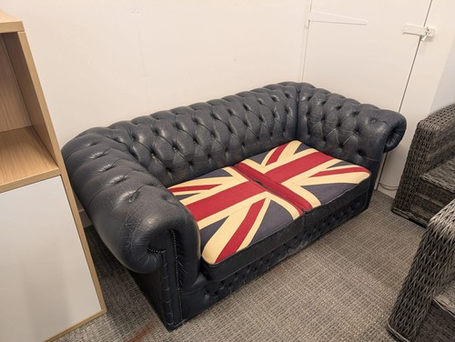 Chesterfield style seater - chesterfield-style, 2-seater