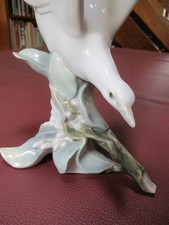 1970s LLADRO Porcelain Figurine, TURTLE DOVE Landing 0n a branch. 11" tall.