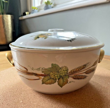 Royal Worcester Evesham Wild Harvest Oven To Table Lidded Casserole Dish