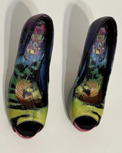 Iron fist peeptoe platform - fist,
