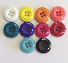 Coloured Rosette Style 4 Hole Button 15mm/18mm/22mm Colour Choice Pack Of 12