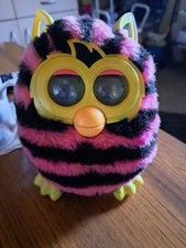 Furby Vintage Juicy Grape Pink Black 1998 Tiger Tag Rare Gen 7 Soft Toy Figure