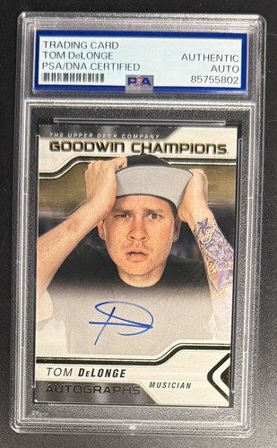 Tom delonge signed autograph - delonge,