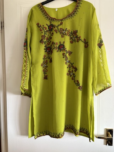 Lovely indian suit women - indian, women's