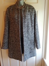 New Look Open Front Boucle