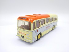 EFE Harrington  Grenadier Orange Luxury Races - OO (1:76) - Near Mint Condition