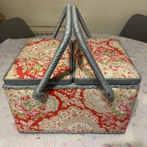 Sewing box vintage pink blue - vintage,
