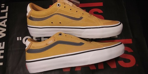 Vans men women s 8 - 6.5/,