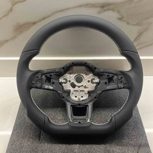 White leather steering wheel - white,