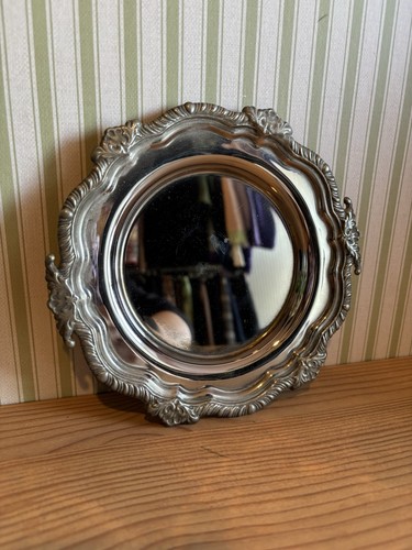 Vintage silver chrome colour - silver,